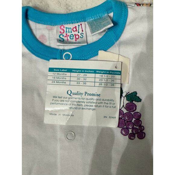 Vintage Small Steps Baby Fruit Print Onesie Body Suit size  12m NWT - Picture 4 of 5